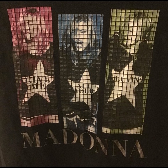 Madonna Concert T-Shirt Ladies Small Authentic - Picture 2 of 3